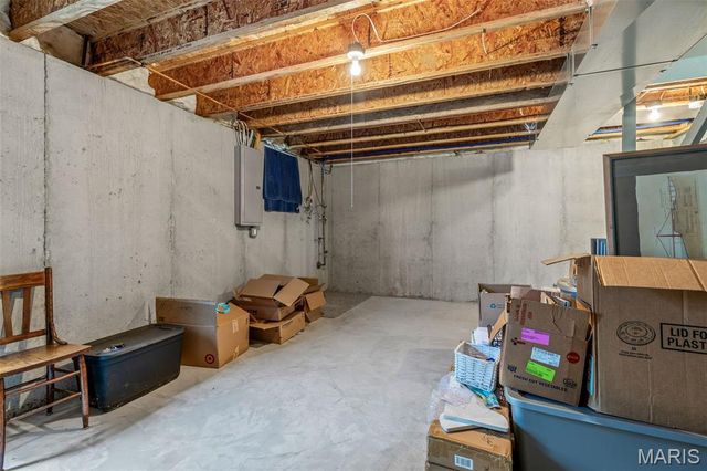 4029 Mitchford Drive, St Louis, MO 63125