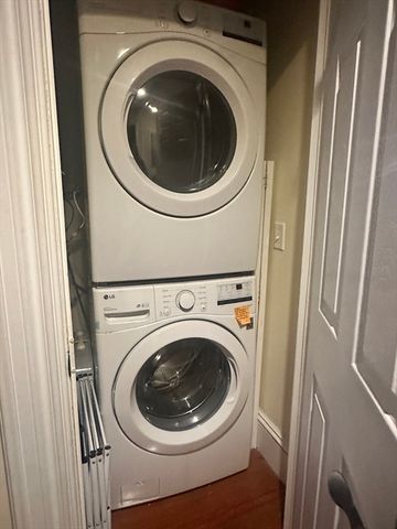 21 Worthington 2, Boston, MA 02120