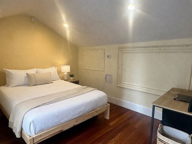 21 Worthington 2, Boston, MA 02120