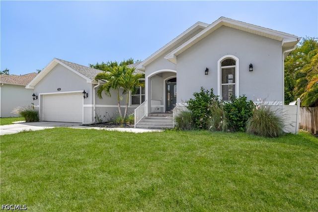 7930 Sandel Wood CIR W, Fort Myers, FL 33908