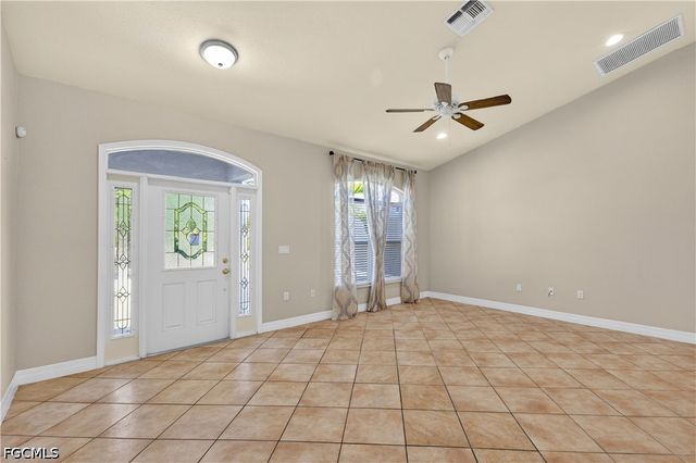 7930 Sandel Wood CIR W, Fort Myers, FL 33908