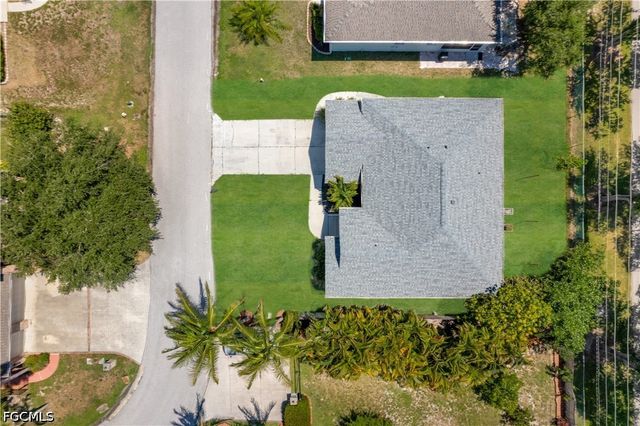 7930 Sandel Wood CIR W, Fort Myers, FL 33908