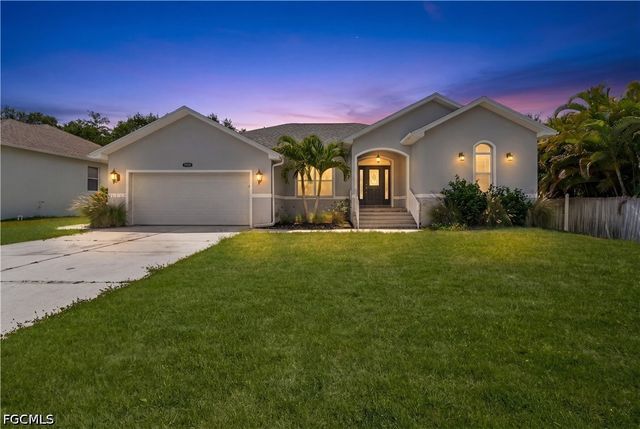 7930 Sandel Wood CIR W, Fort Myers, FL 33908