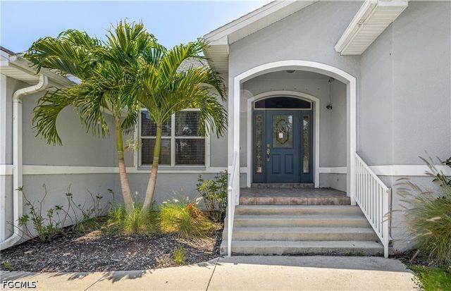 7930 Sandel Wood CIR W, Fort Myers, FL 33908