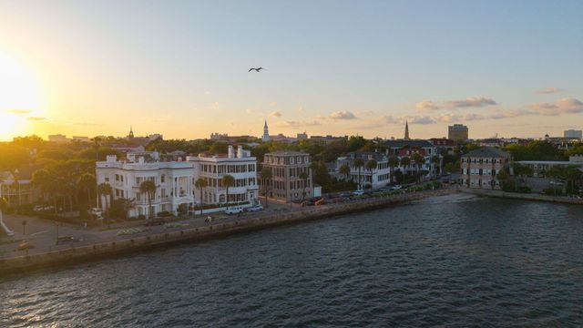 2 Water Street, Charleston, SC 29401