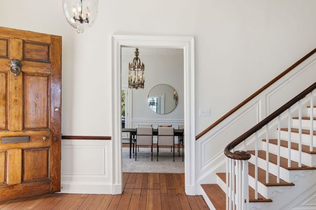 2 Water Street, Charleston, SC 29401