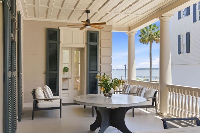 2 Water Street, Charleston, SC 29401