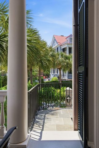 2 Water Street, Charleston, SC 29401