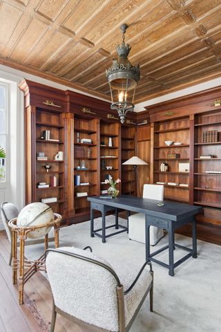 2 Water Street, Charleston, SC 29401
