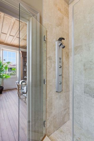 2 Water Street, Charleston, SC 29401