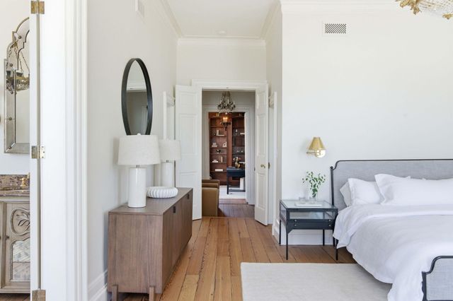 2 Water Street, Charleston, SC 29401