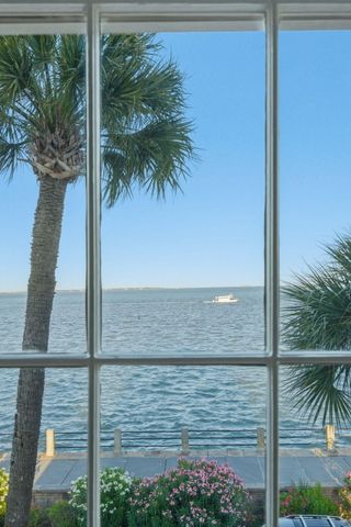 2 Water Street, Charleston, SC 29401