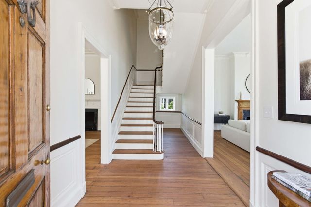 2 Water Street, Charleston, SC 29401