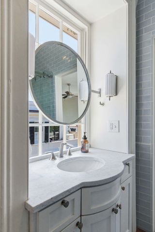2 Water Street, Charleston, SC 29401