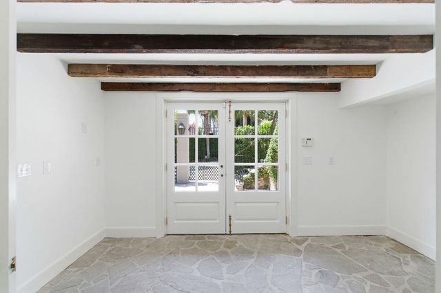 2 Water Street, Charleston, SC 29401