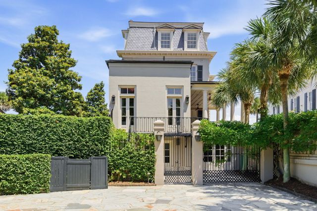 2 Water Street, Charleston, SC 29401