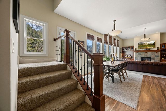 2020 Edgewood Court, Chanhassen, MN 55317