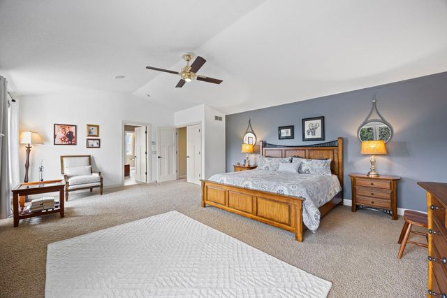 2020 Edgewood Court, Chanhassen, MN 55317