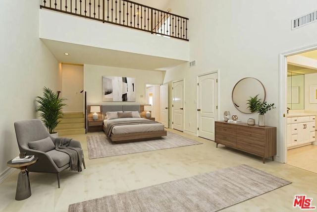 11807 DOROTHY Street 3, Los Angeles, CA 90049