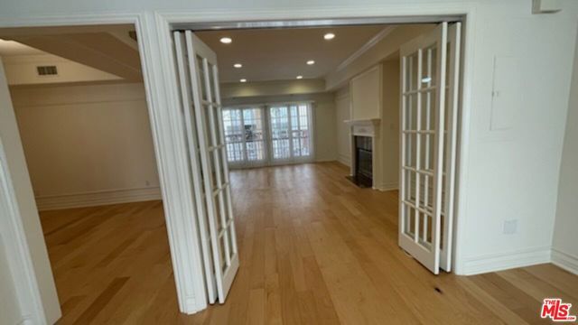 11807 DOROTHY Street 3, Los Angeles, CA 90049