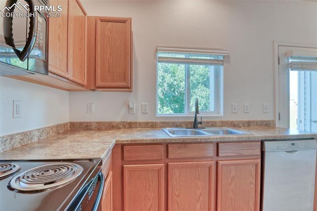 7355 Countryside Grove, Fountain, CO 80817