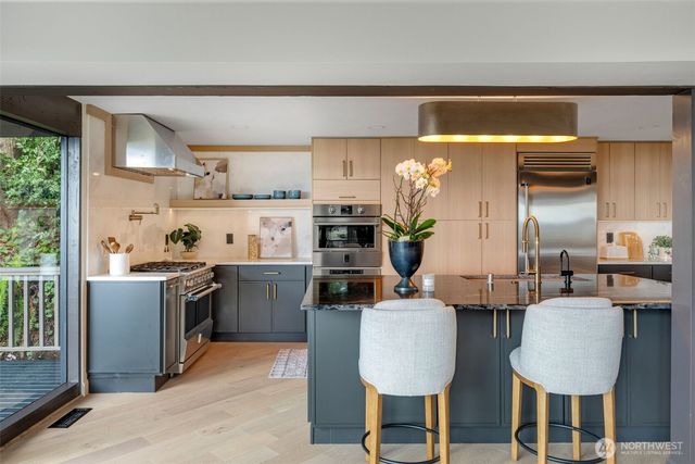 2650 SW 151st Place, Burien, WA 98166