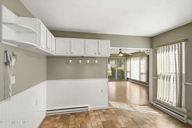 7 Greenwich Avenue, Manchester, NJ 08759