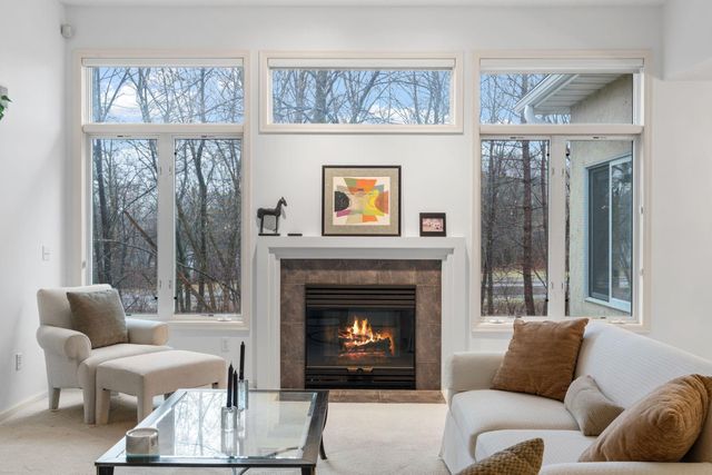 12525 42nd Avenue N, Plymouth, MN 55441