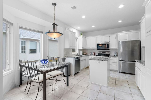 12525 42nd Avenue N, Plymouth, MN 55441