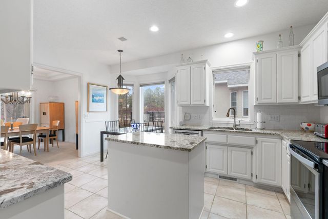 12525 42nd Avenue N, Plymouth, MN 55441