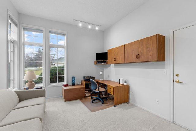 12525 42nd Avenue N, Plymouth, MN 55441