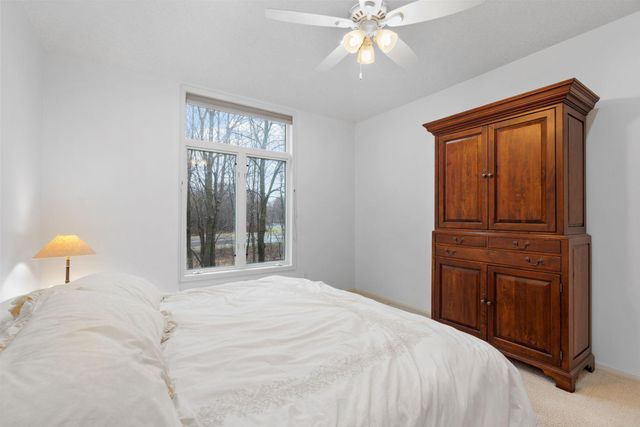 12525 42nd Avenue N, Plymouth, MN 55441