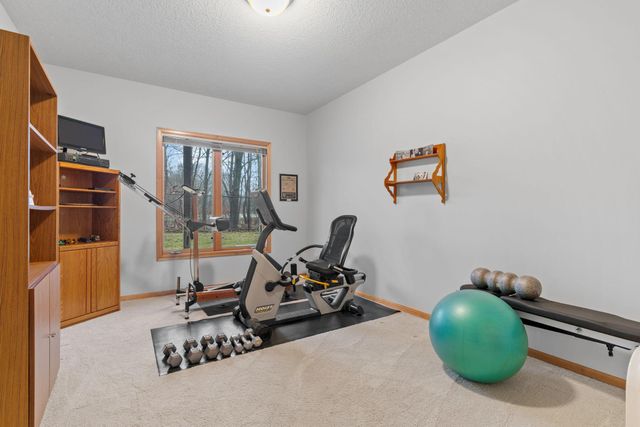 12525 42nd Avenue N, Plymouth, MN 55441