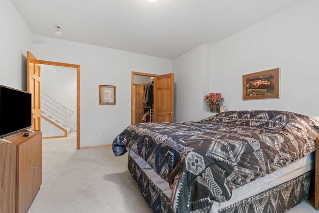 12525 42nd Avenue N, Plymouth, MN 55441