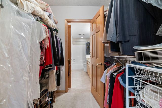 12525 42nd Avenue N, Plymouth, MN 55441