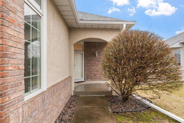 12525 42nd Avenue N, Plymouth, MN 55441