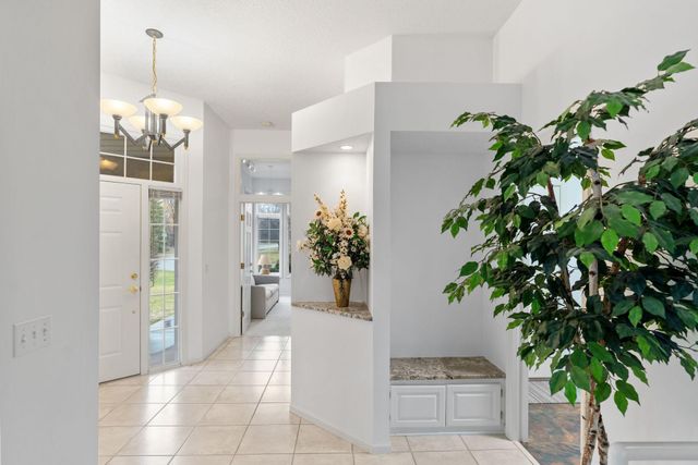 12525 42nd Avenue N, Plymouth, MN 55441