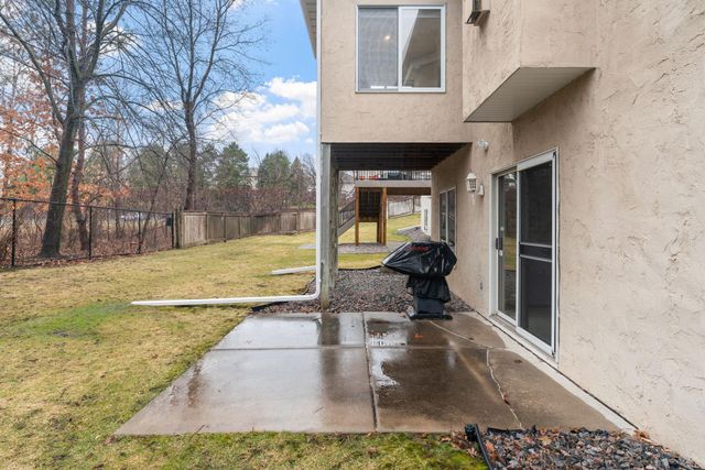 12525 42nd Avenue N, Plymouth, MN 55441