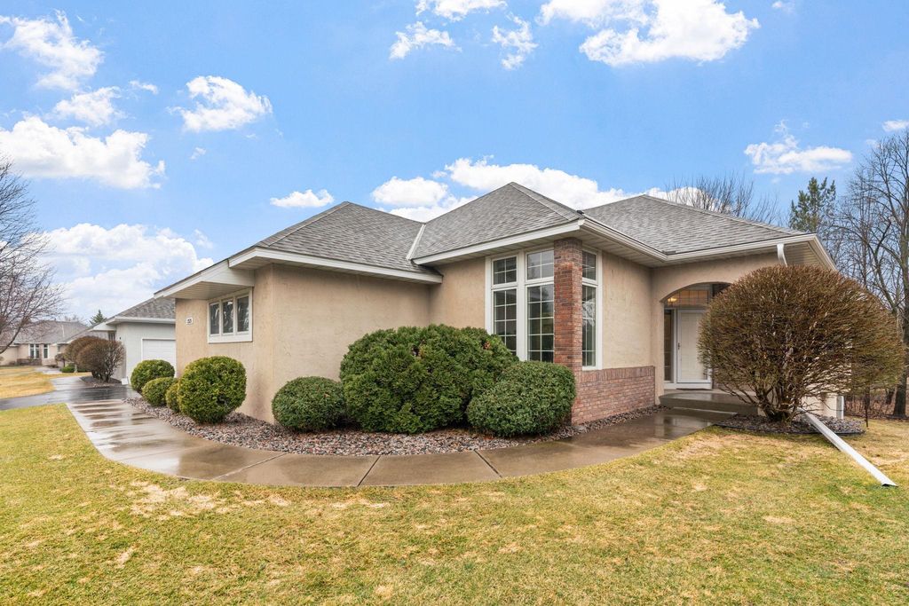 12525 42nd Avenue N, Plymouth, MN 55441