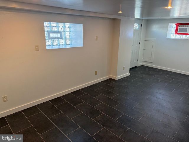 500 E THELMA ST, Philadelphia, PA 19120