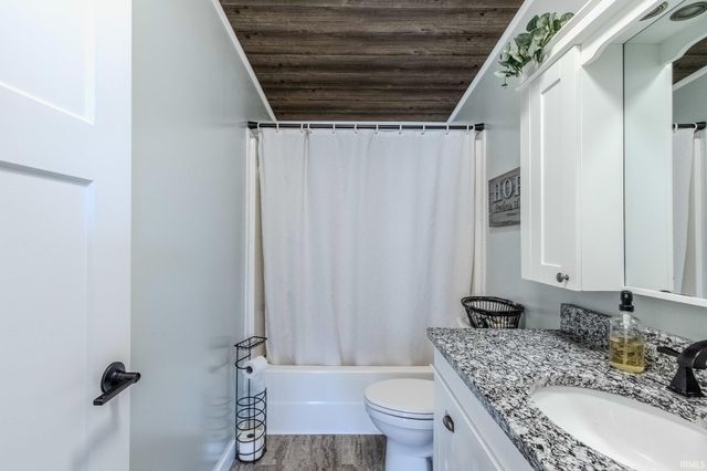 66920 County Road 31, Goshen, IN 46528