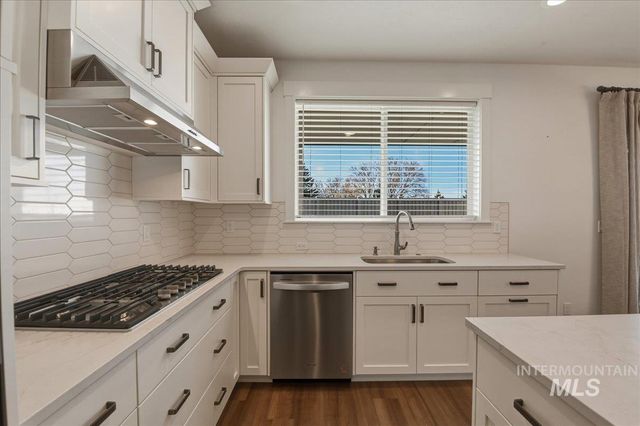 2109 N Gelding Ct, Middleton, ID 83644