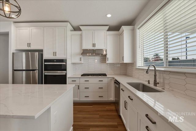 2109 N Gelding Ct, Middleton, ID 83644