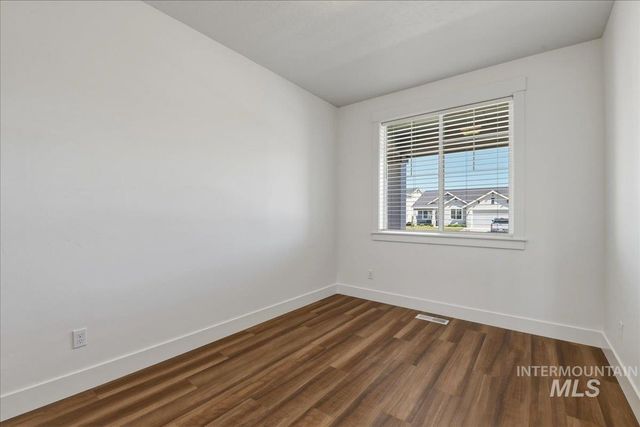 2109 N Gelding Ct, Middleton, ID 83644