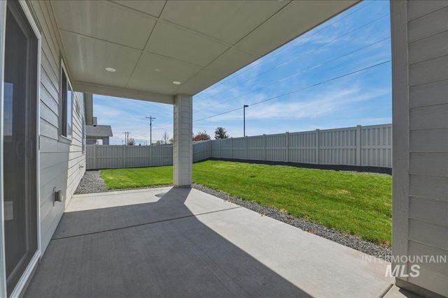 2109 N Gelding Ct, Middleton, ID 83644