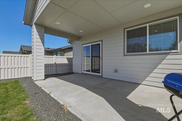 2109 N Gelding Ct, Middleton, ID 83644