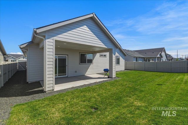 2109 N Gelding Ct, Middleton, ID 83644