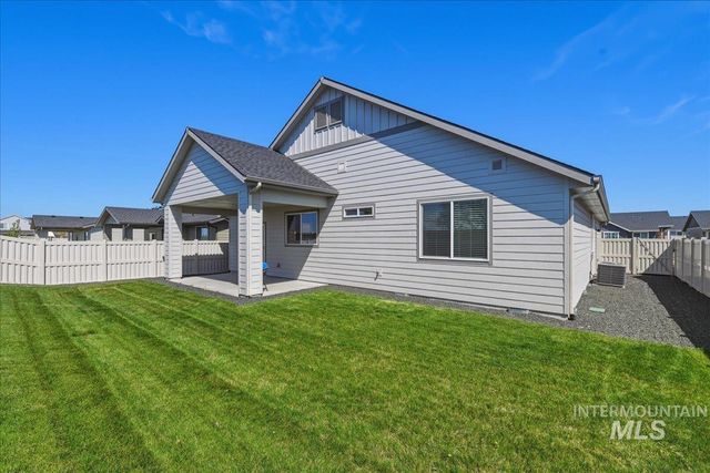 2109 N Gelding Ct, Middleton, ID 83644