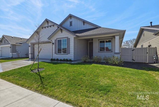 2109 N Gelding Ct, Middleton, ID 83644