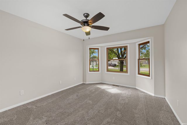 304 Morning Wind Place, Kendallville, IN 46755